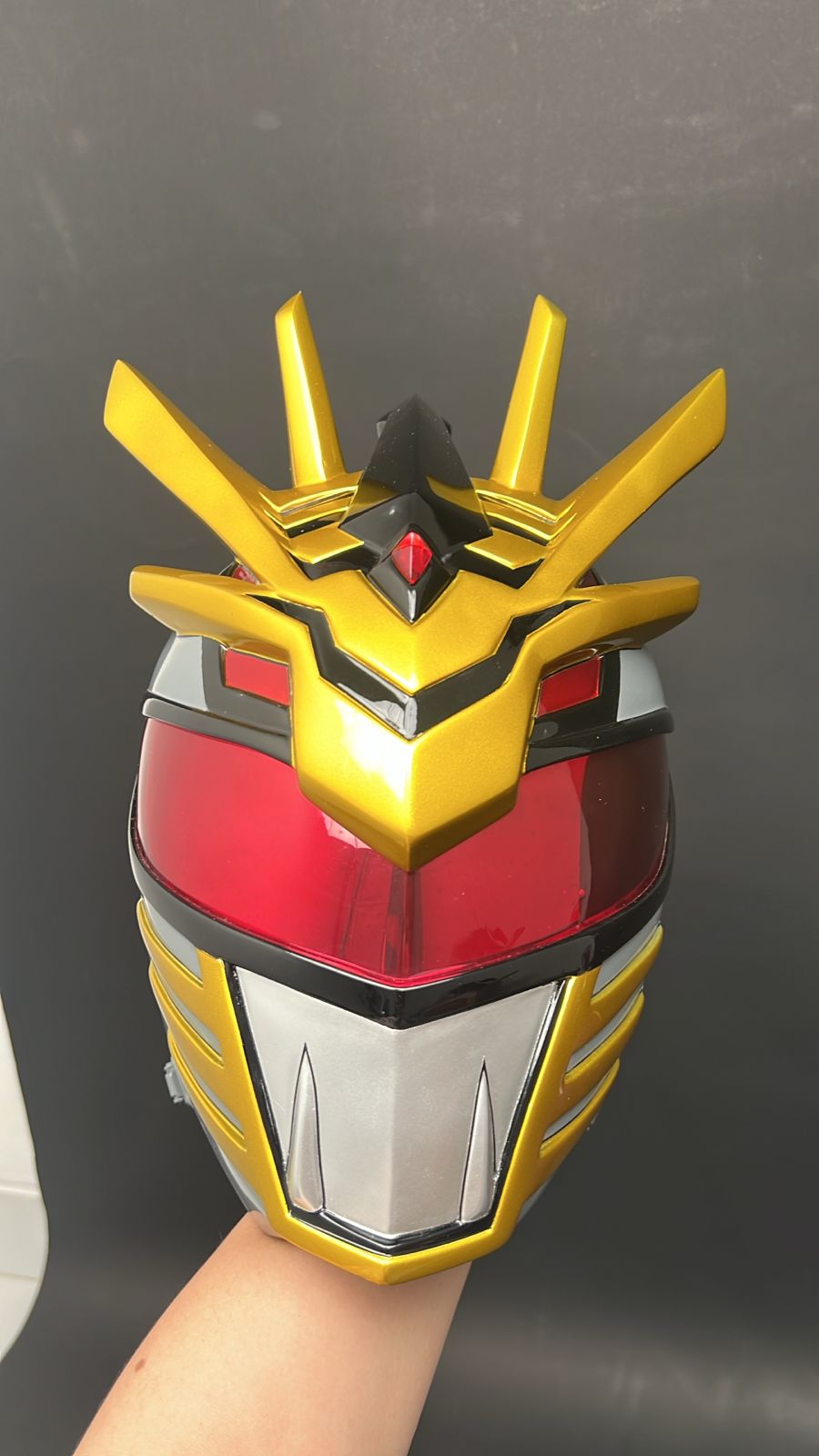 READY TO SHIP HELMET (GOOD CONDITION)