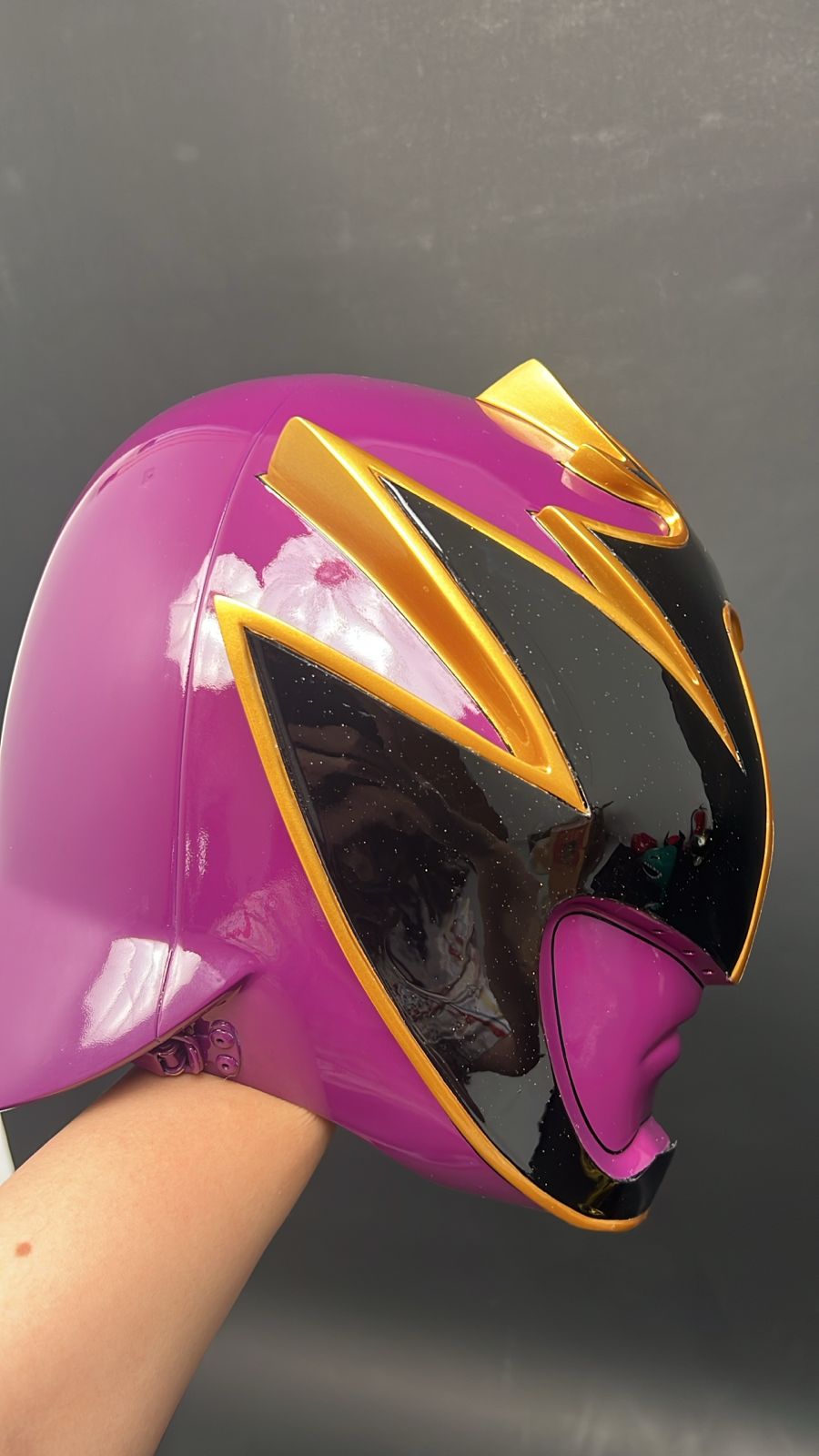 READY TO SHIP HELMET (GOOD CONDITION)