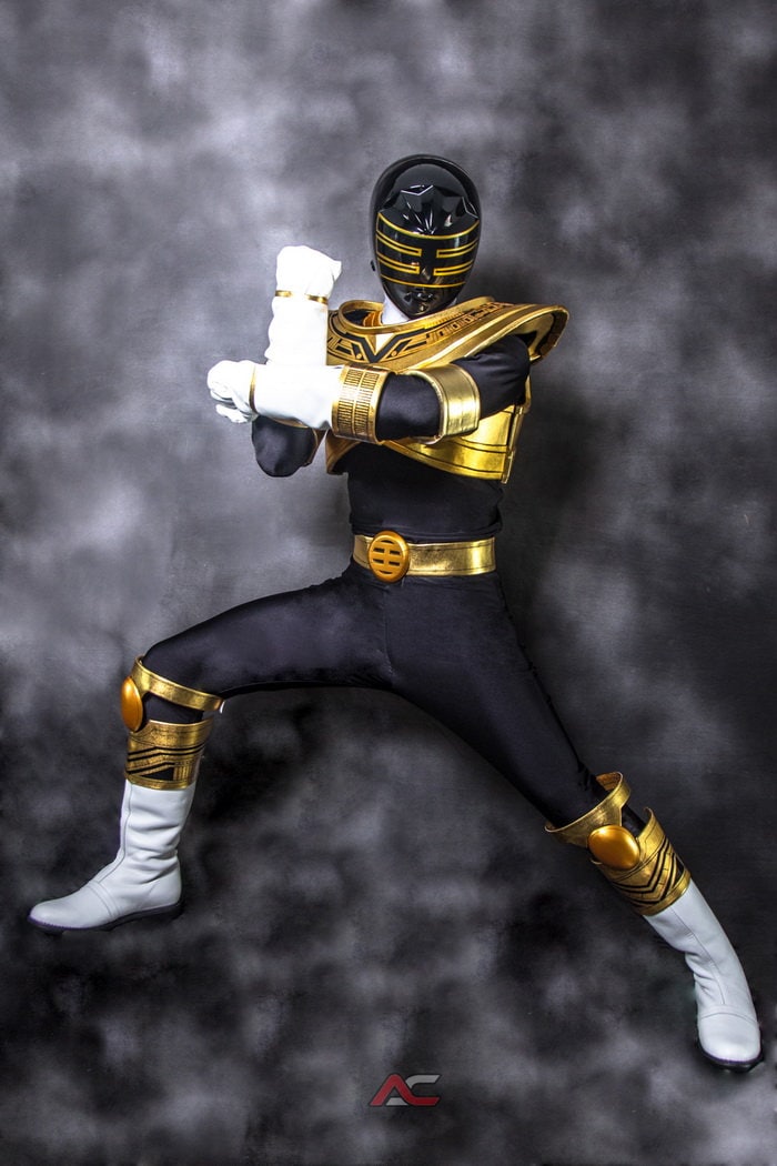 ANIKI Gold Zeo Ranger Full Costume Set