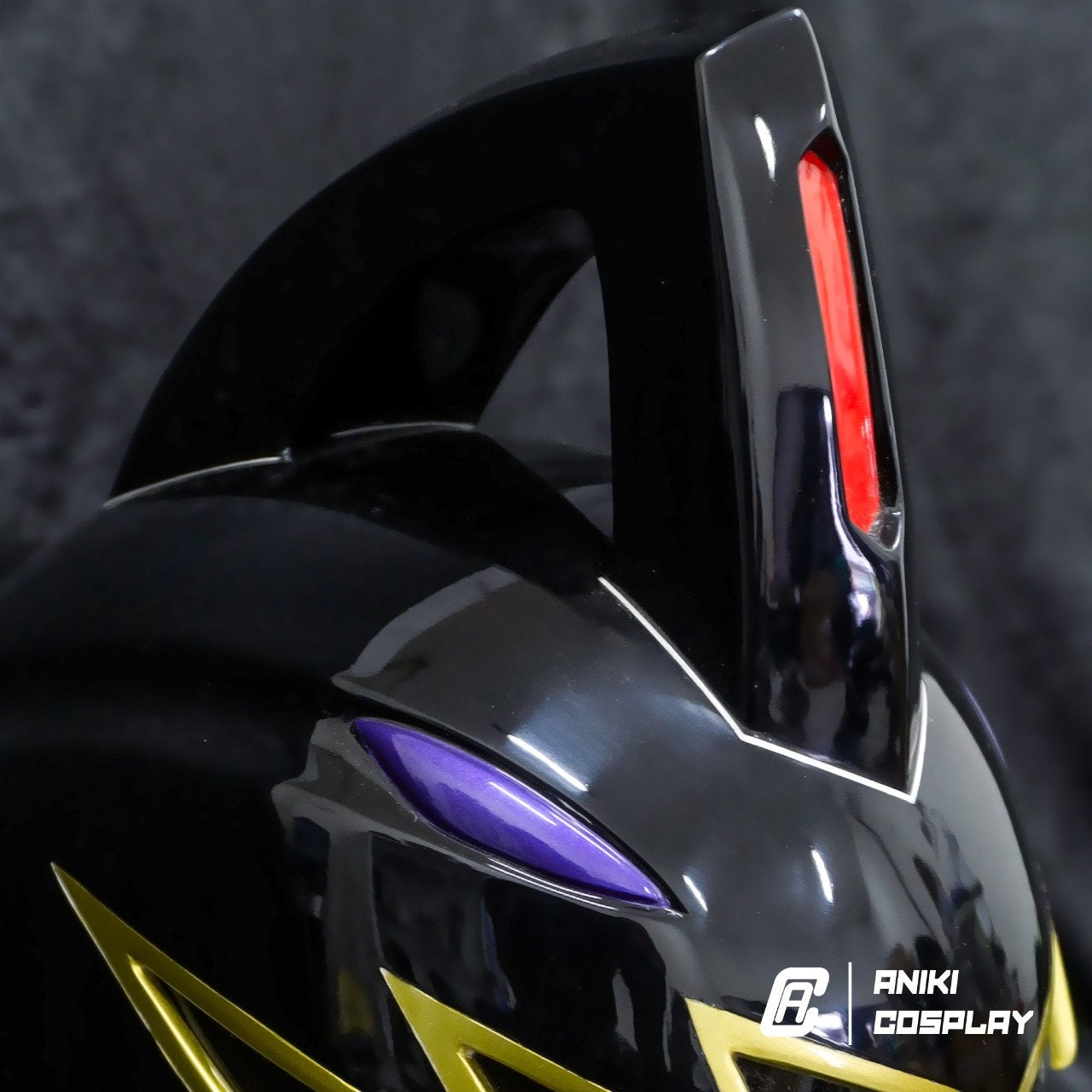 ANIKI BLACK / WHITE Ranger Cosplay Dino Thunder Collectible Helmet