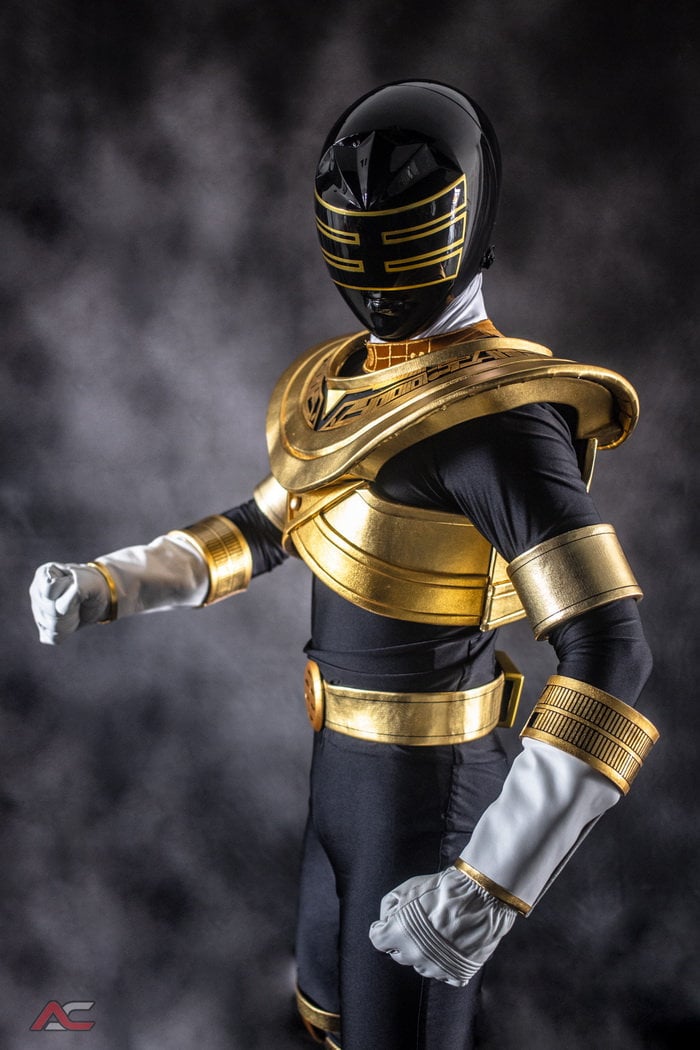 ANIKI Gold Zeo Ranger Full Costume Set