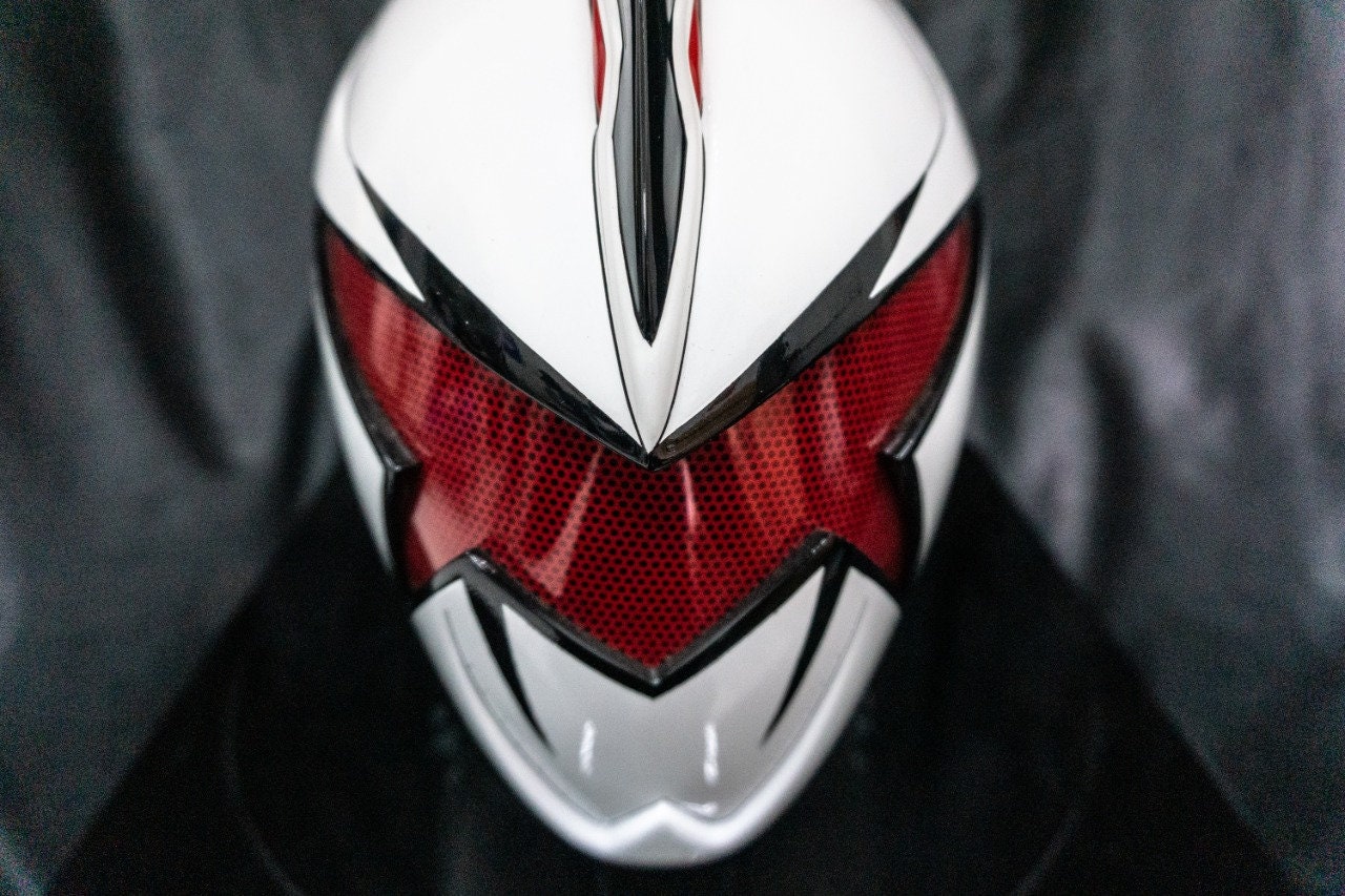 ANIKI BLACK / WHITE Ranger Cosplay Dino Thunder Collectible Helmet