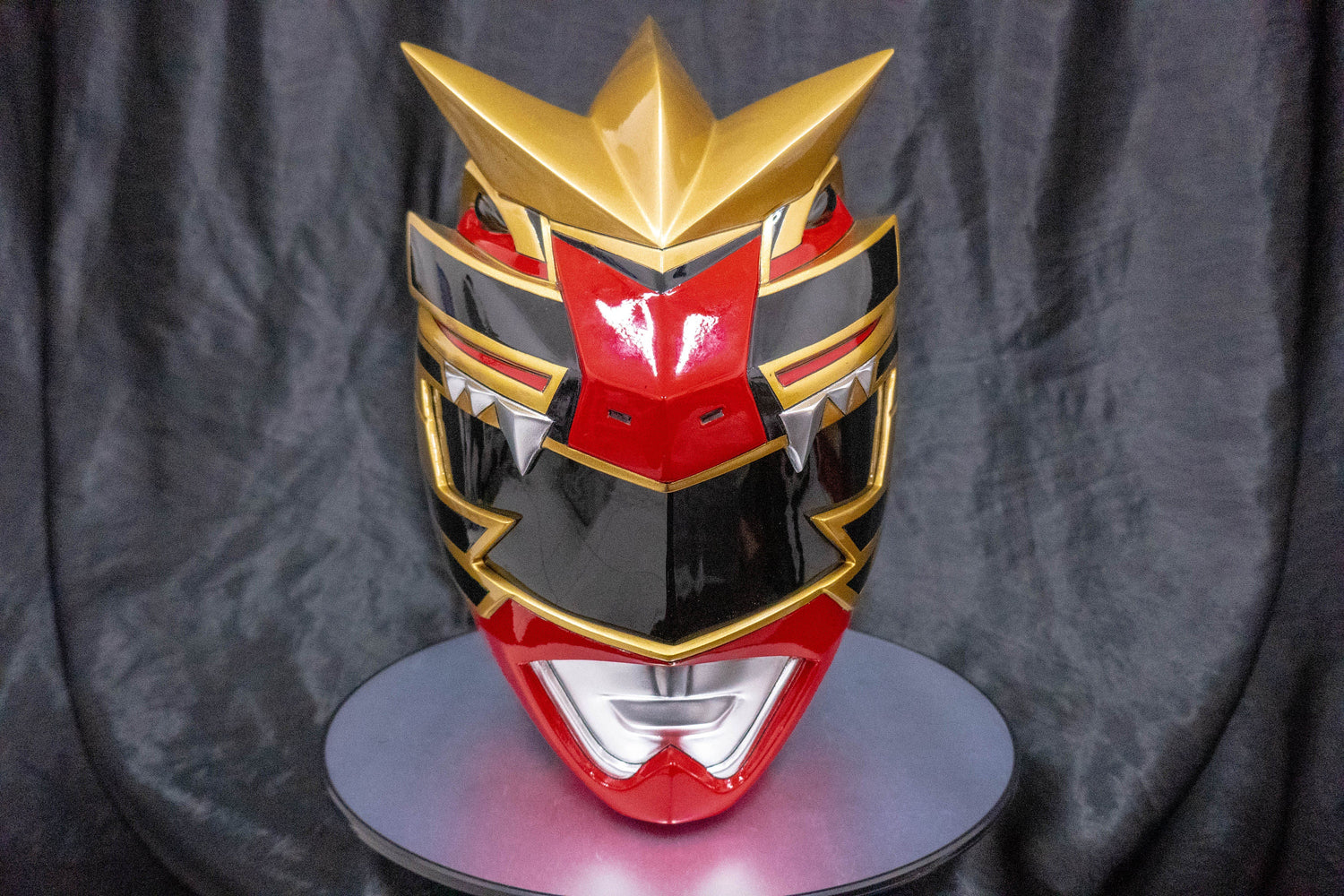 ANIKI King Of Tyranno (@Artoftran) Ranger Cosplay Collectible Helmet Mask