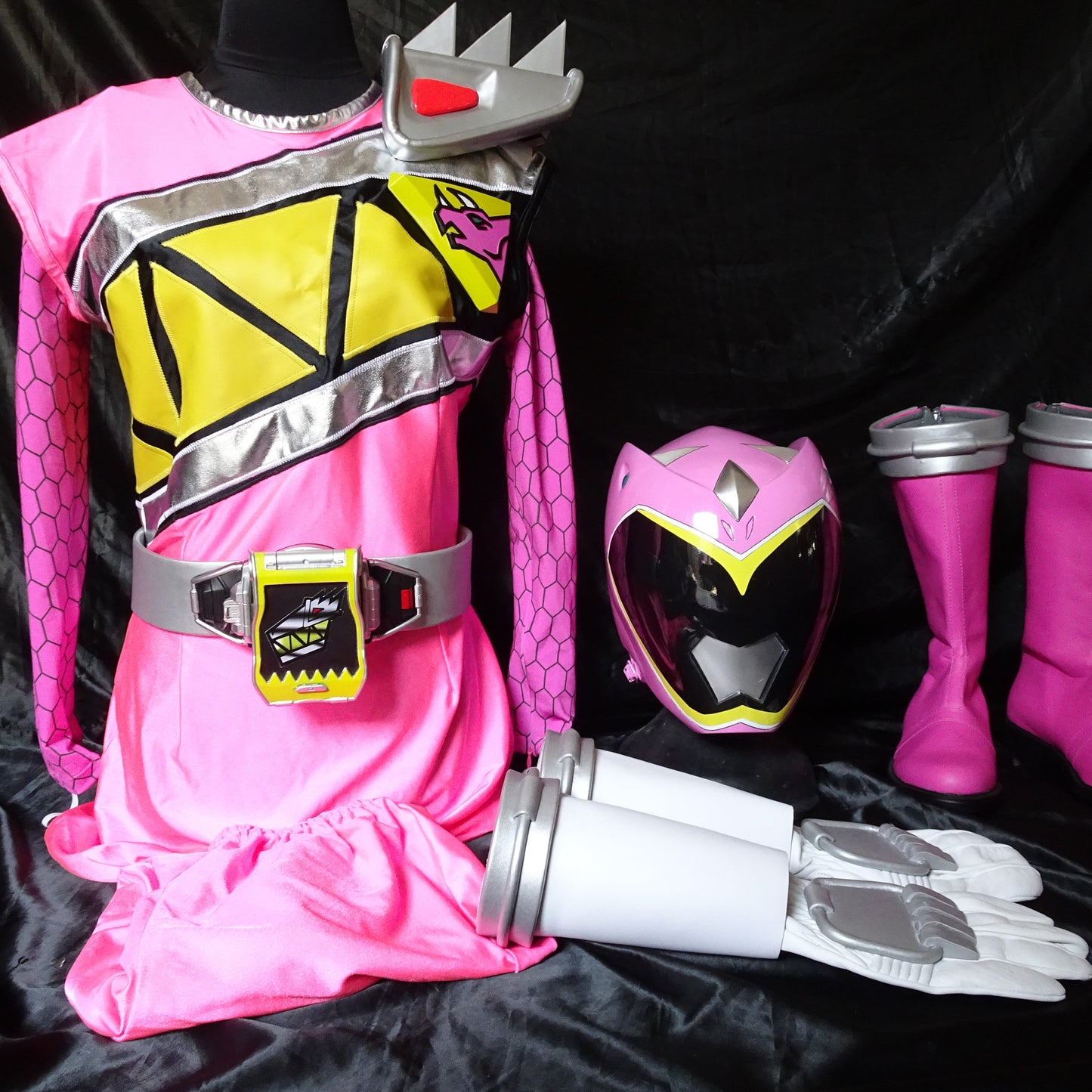 ANIKI Dino Charge Ranger Costume Cosplay Sentai Kyoryuger